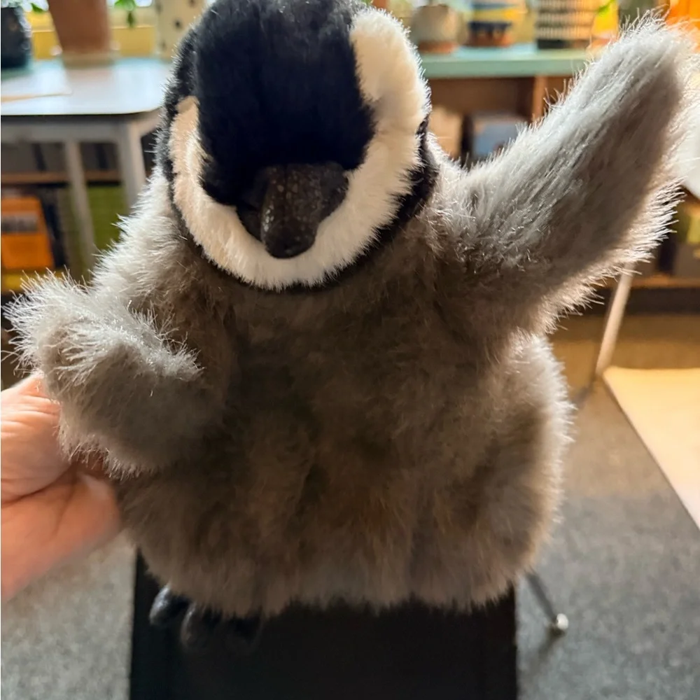 Folkmanis hand puppet Plush Penguin Toy for Small Pets - Picture 4 of 8